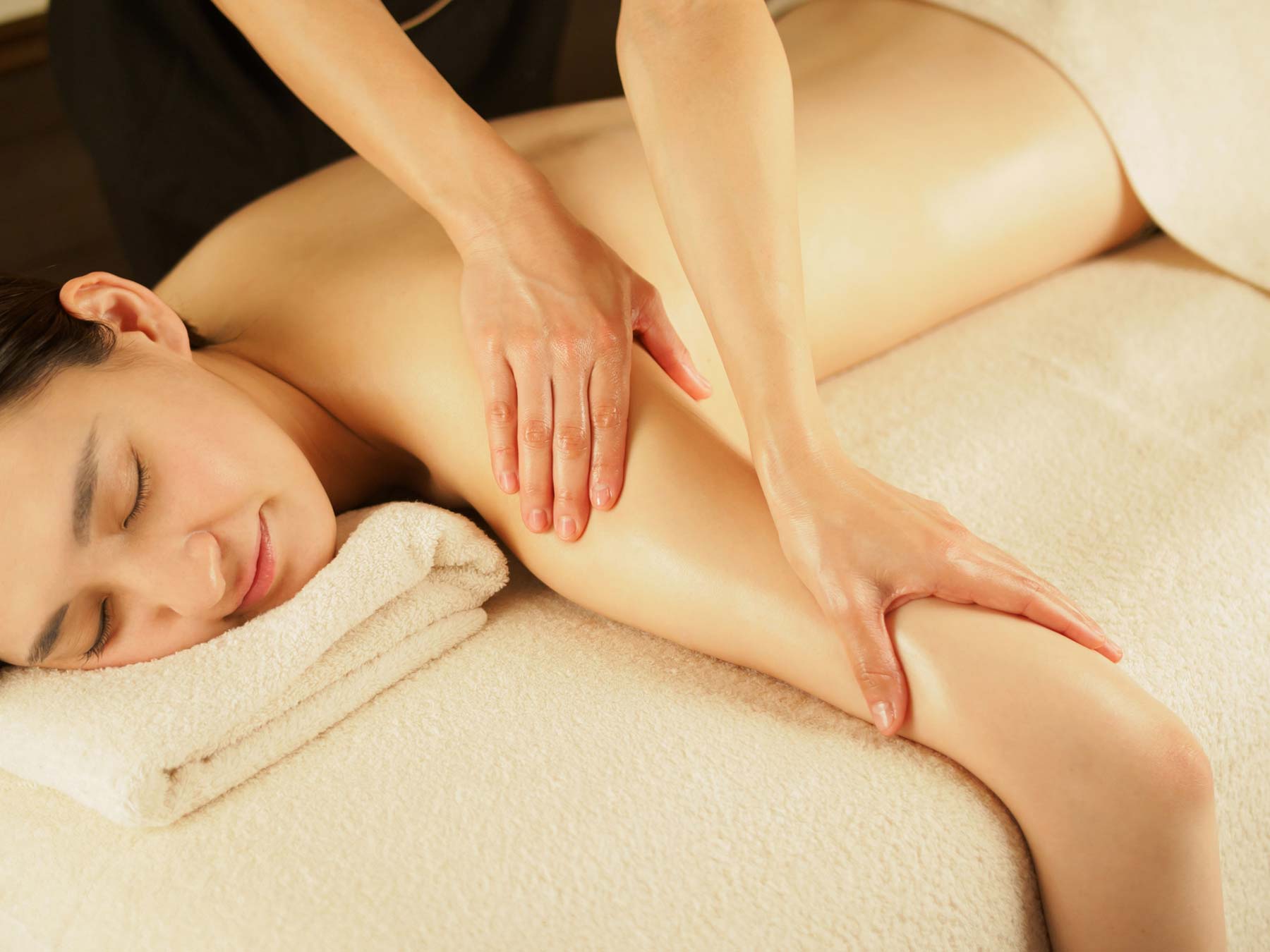 リンパマッサージ